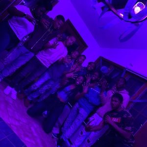 Meet your Posher, Connie